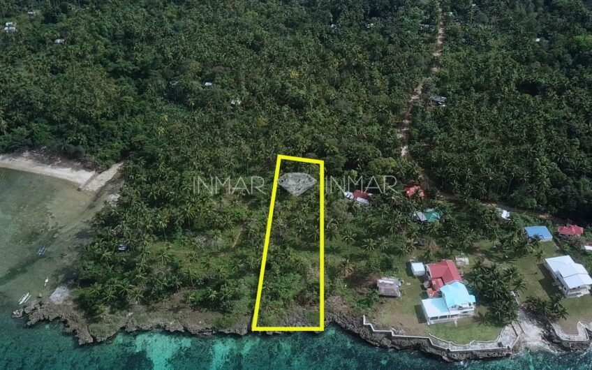 Commercial lot for sale along the beach