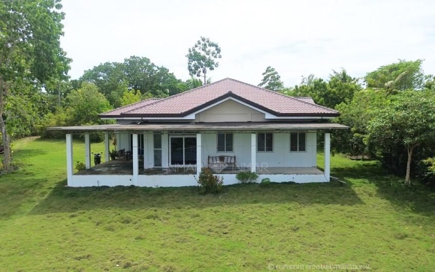 3 Bedroom Beach House