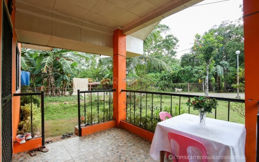 2 Bedroom House Near the Beach