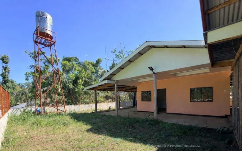 2-Bedroom House for Home and Business